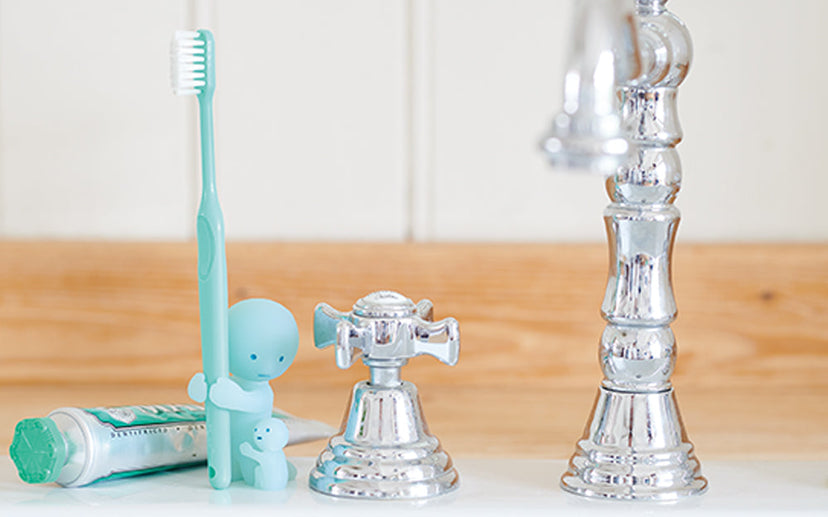 SMISKI Toothbrush Stands W6